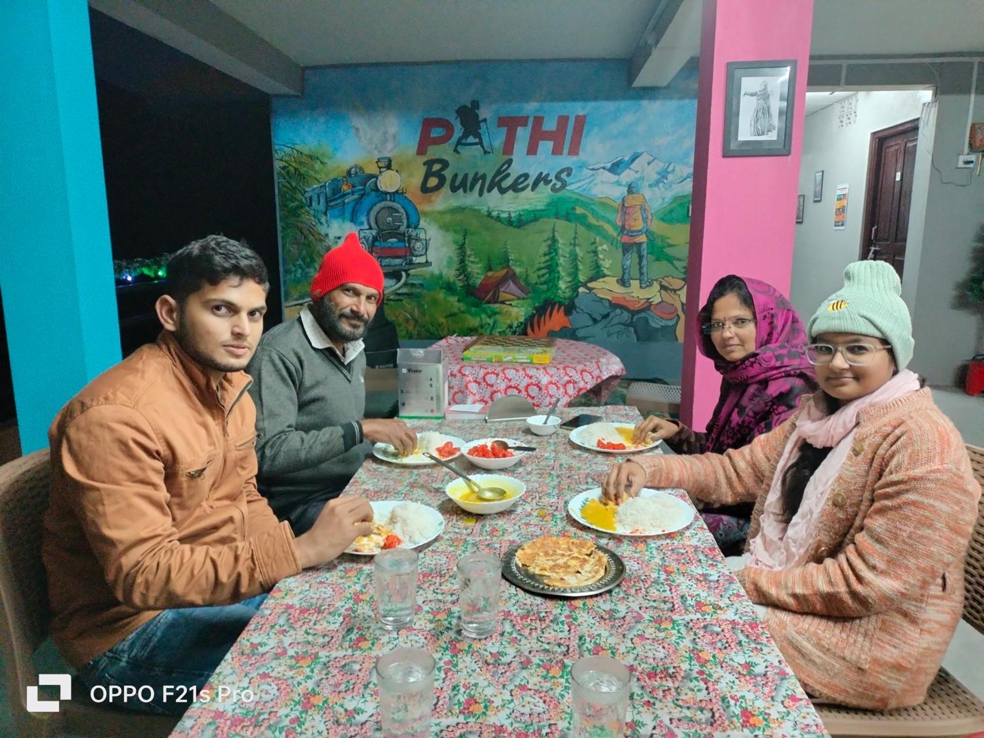 Auberge de jeunesse Pathi Bunkers à Darjeeling  Extérieur photo